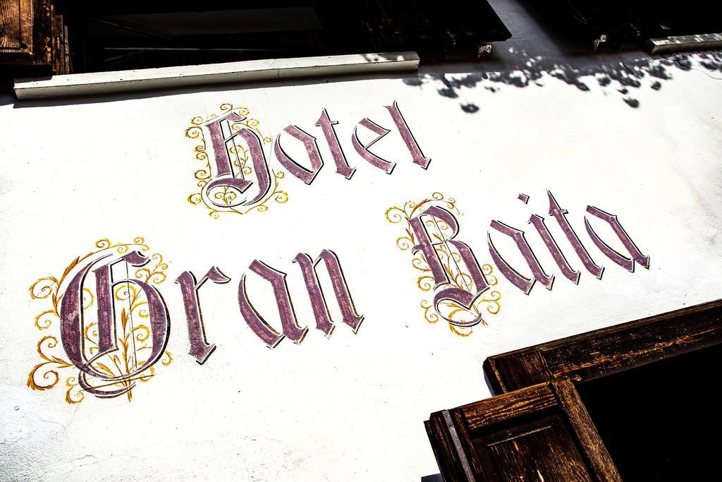גרסוני-סן-ג'אן Hotel Gran Baita מראה חיצוני תמונה
